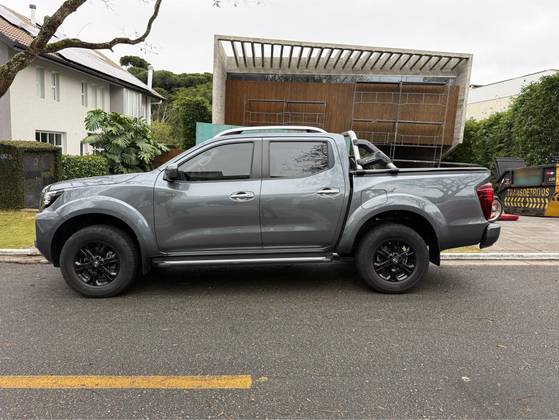 NISSAN FRONTIER 2.3 16V TURBO DIESEL XE CD 4X4 AUTOMÁTICO NISSAN FRONTIER 2.3 16V TURBO DIESEL XE CD 4X4 AUTOMÁTICO